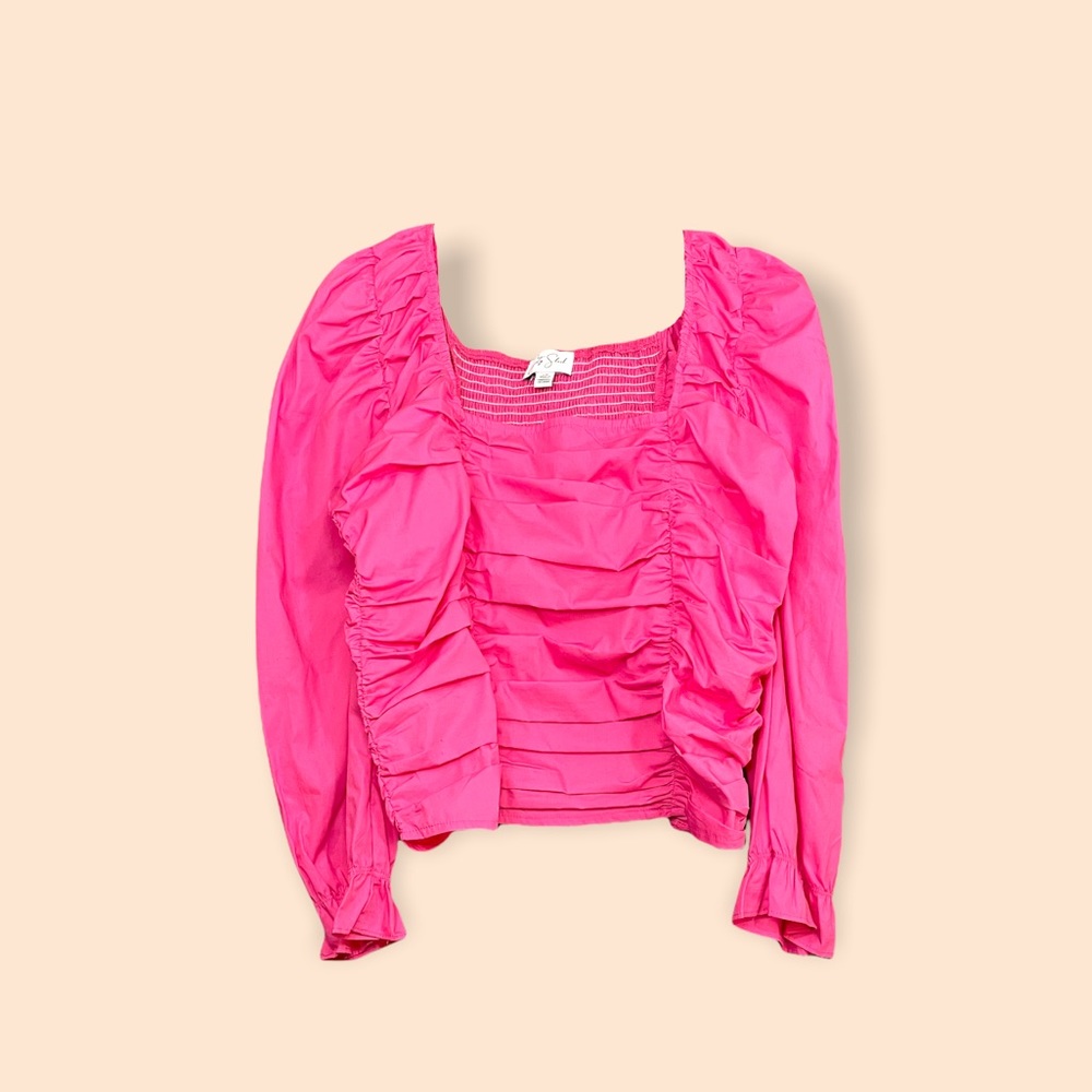 City Sleek Size Large Blouse NWOT